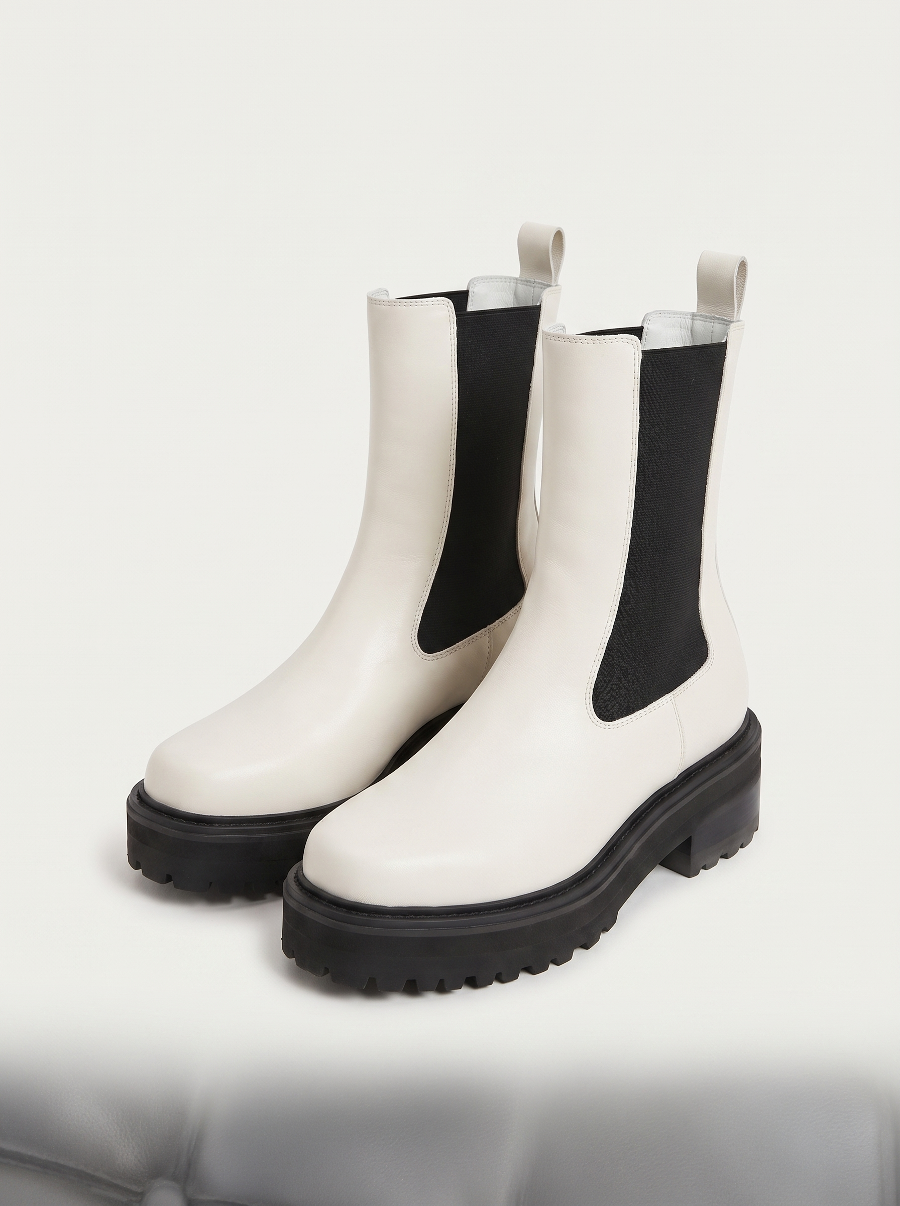White two-tone Chelsea platform boots product photo — Robyn by Aveloire