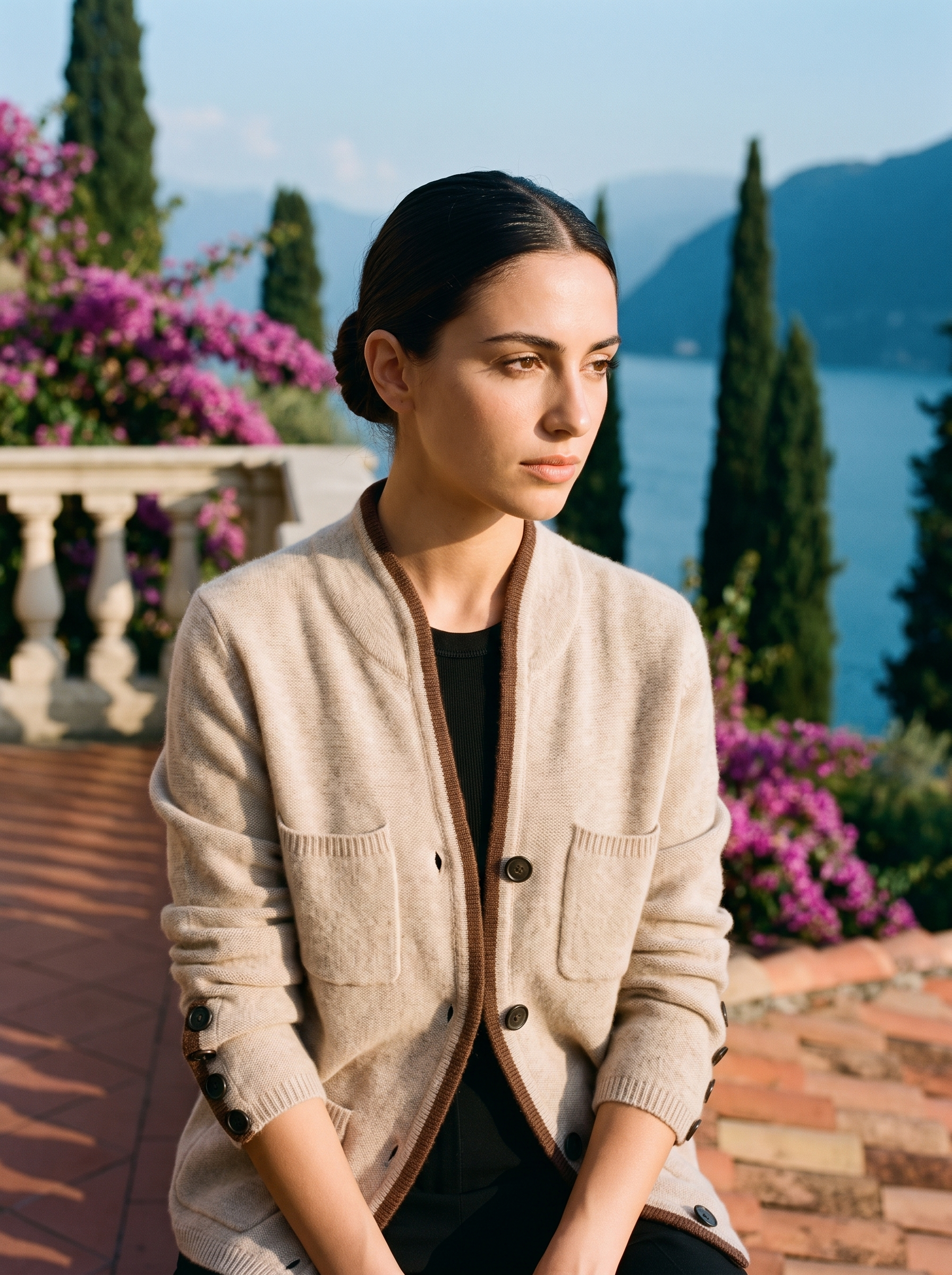 Londyn | V-Neck Wool Cardigan
