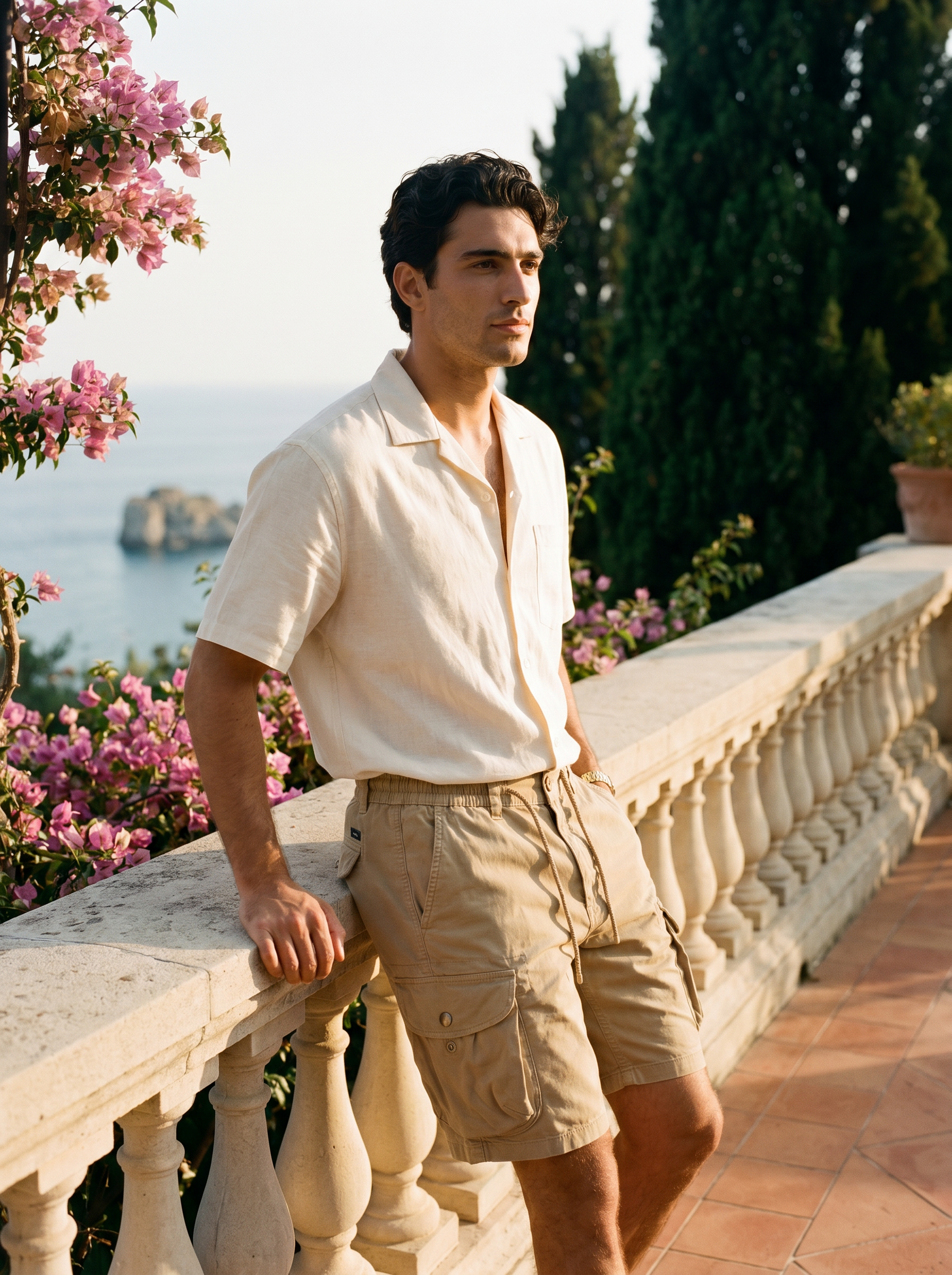 Sonett by Aveloire — Men's khaki cotton twill cargo shorts, hero portrait, Italian Riviera editorial