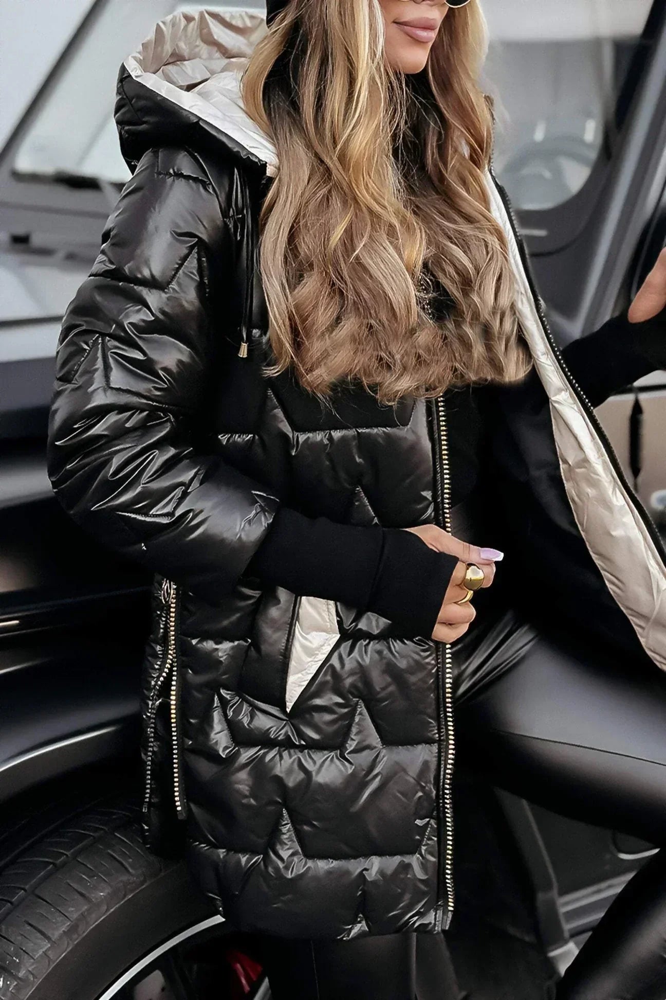 Women's hooded quilted puffer coat — studio view 5, Aveloire